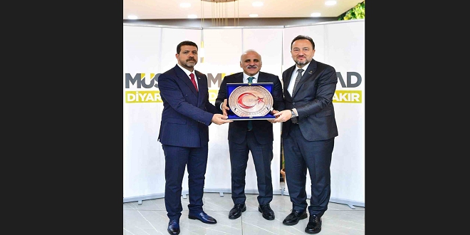 MÜSİAD DİYARBAKIR BAŞKANI MEHMET BOZKUŞ YETİM VE ÖKSÜZ ÇOCUKLARLA BİR ARAYA GELDİ